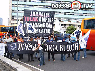 Mayday04 copy